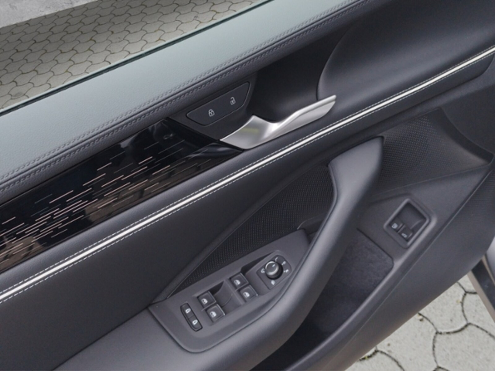 Volkswagen Passat – Bild 7