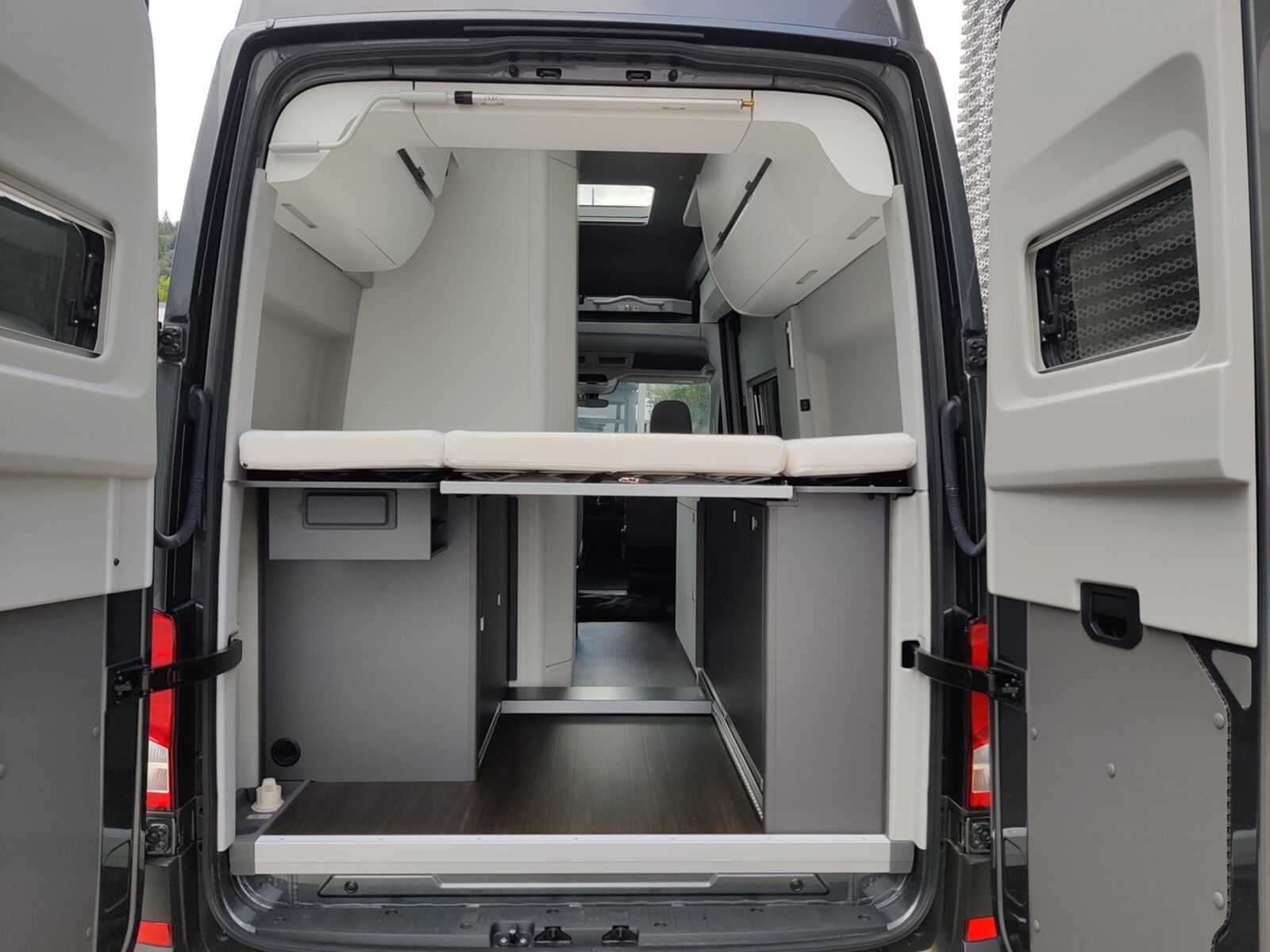 Volkswagen Grand California 600 – Bild 8