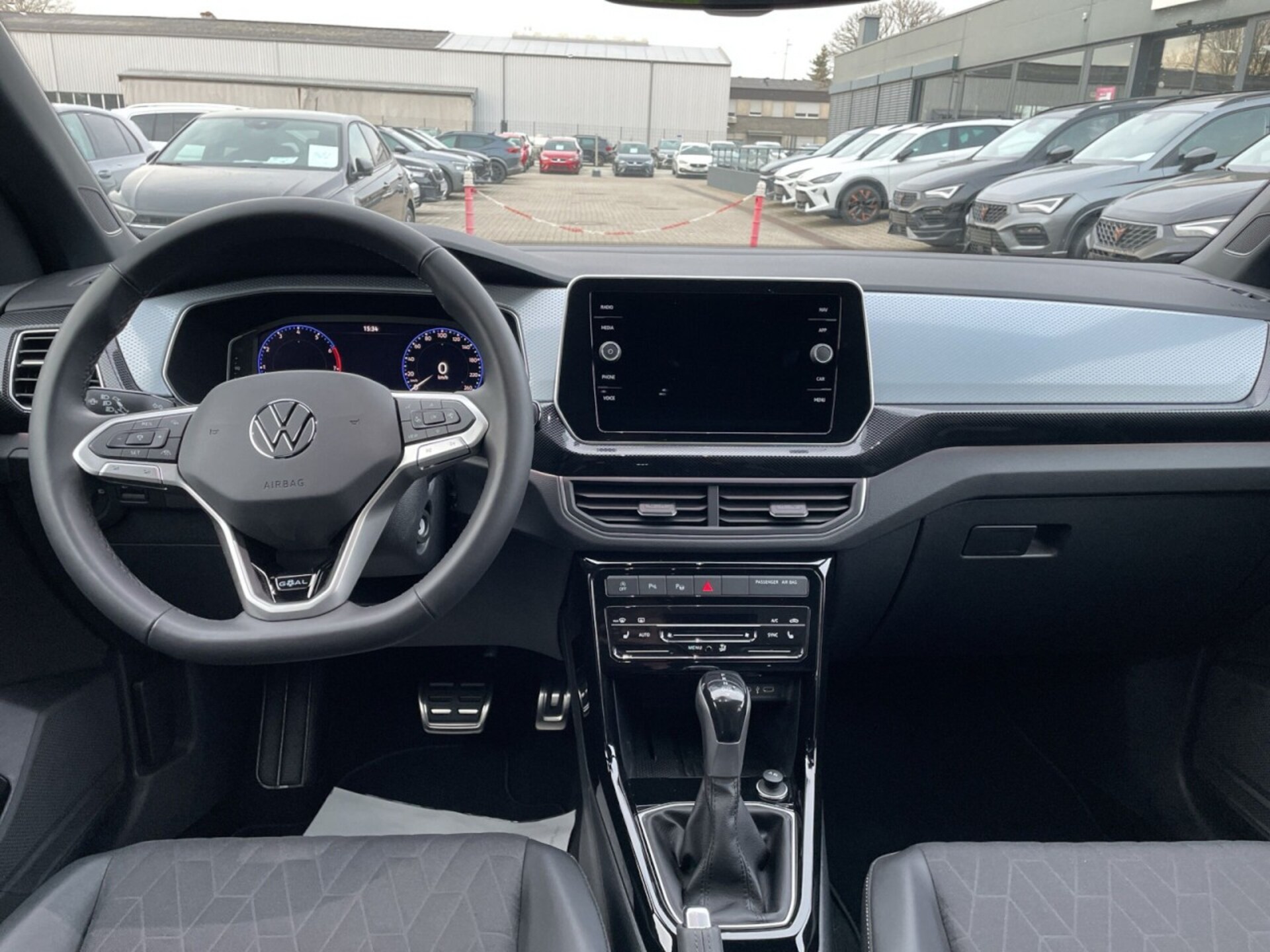 Volkswagen T-Cross Life