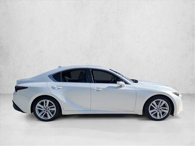 2024 Lexus IS 300