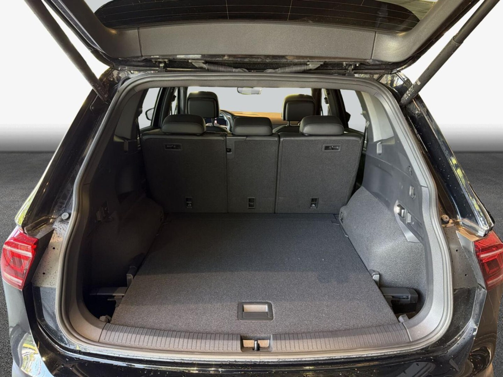 Volkswagen Tiguan Allspace – Bild 8