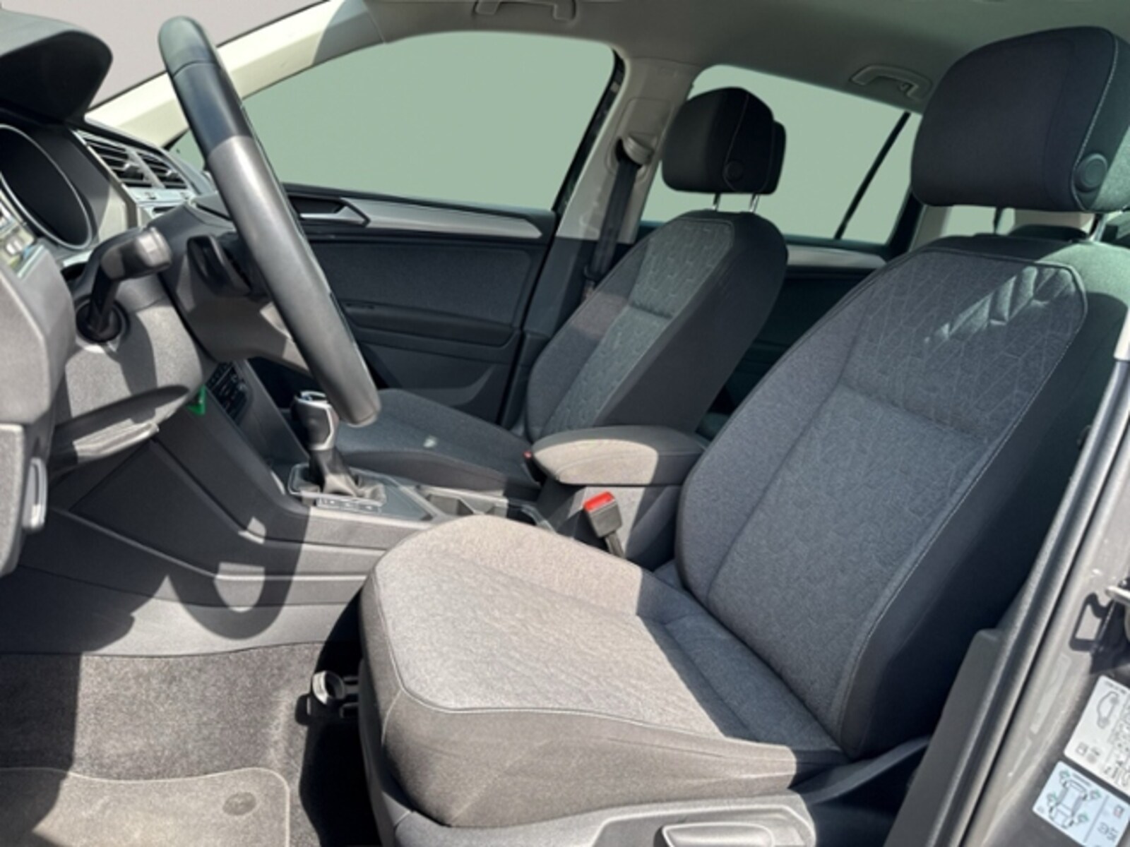 Volkswagen Tiguan – Bild 16