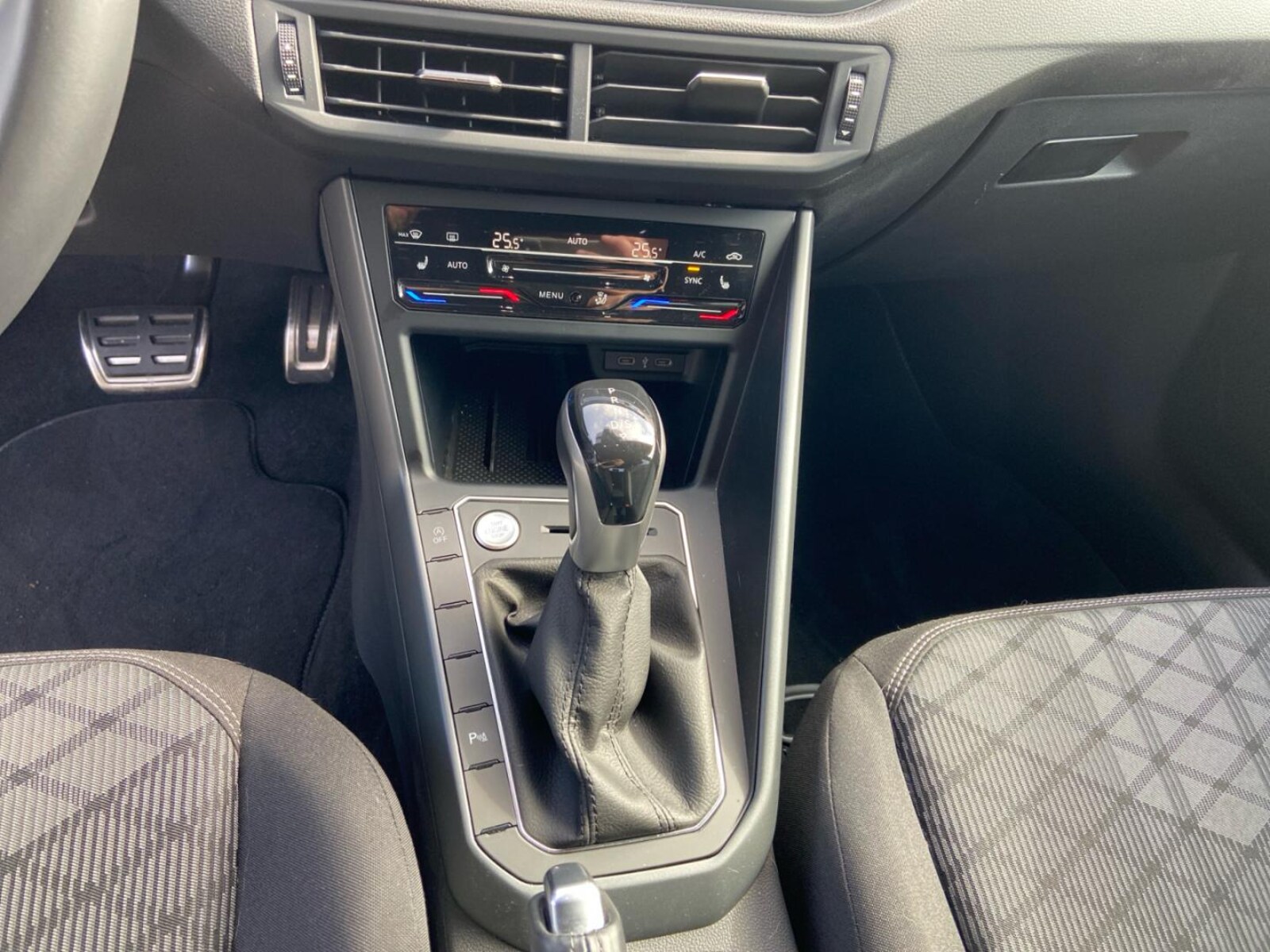 Volkswagen Taigo – Bild 6