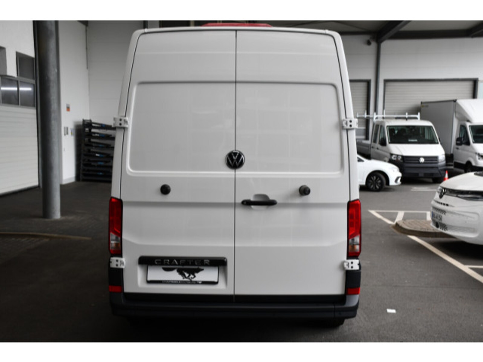 Volkswagen Crafter Kasten mittlerer Radstand – Bild 16