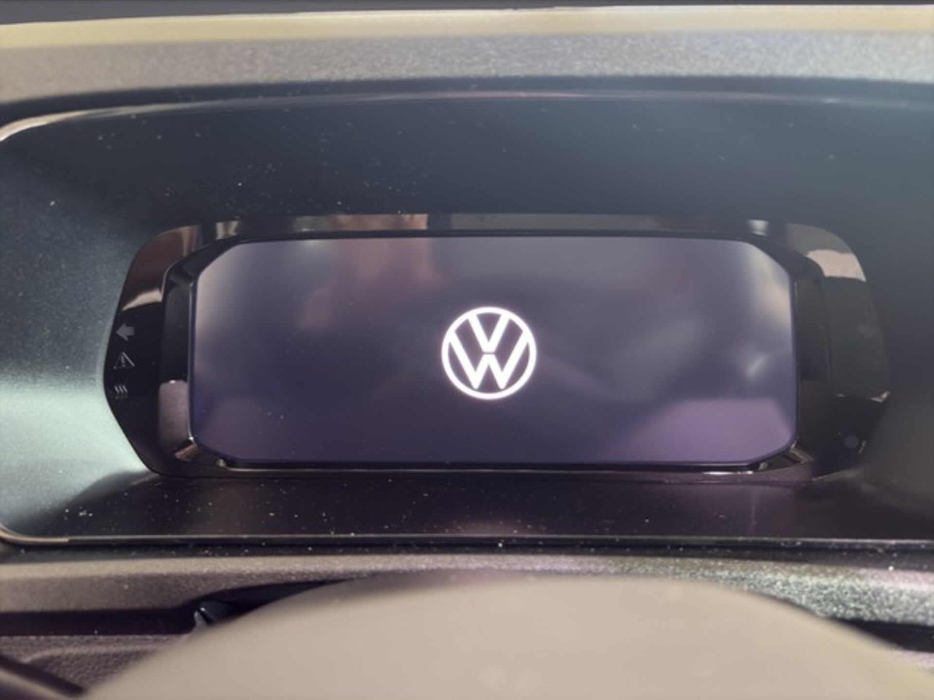 Volkswagen Caddy Basis-Modell