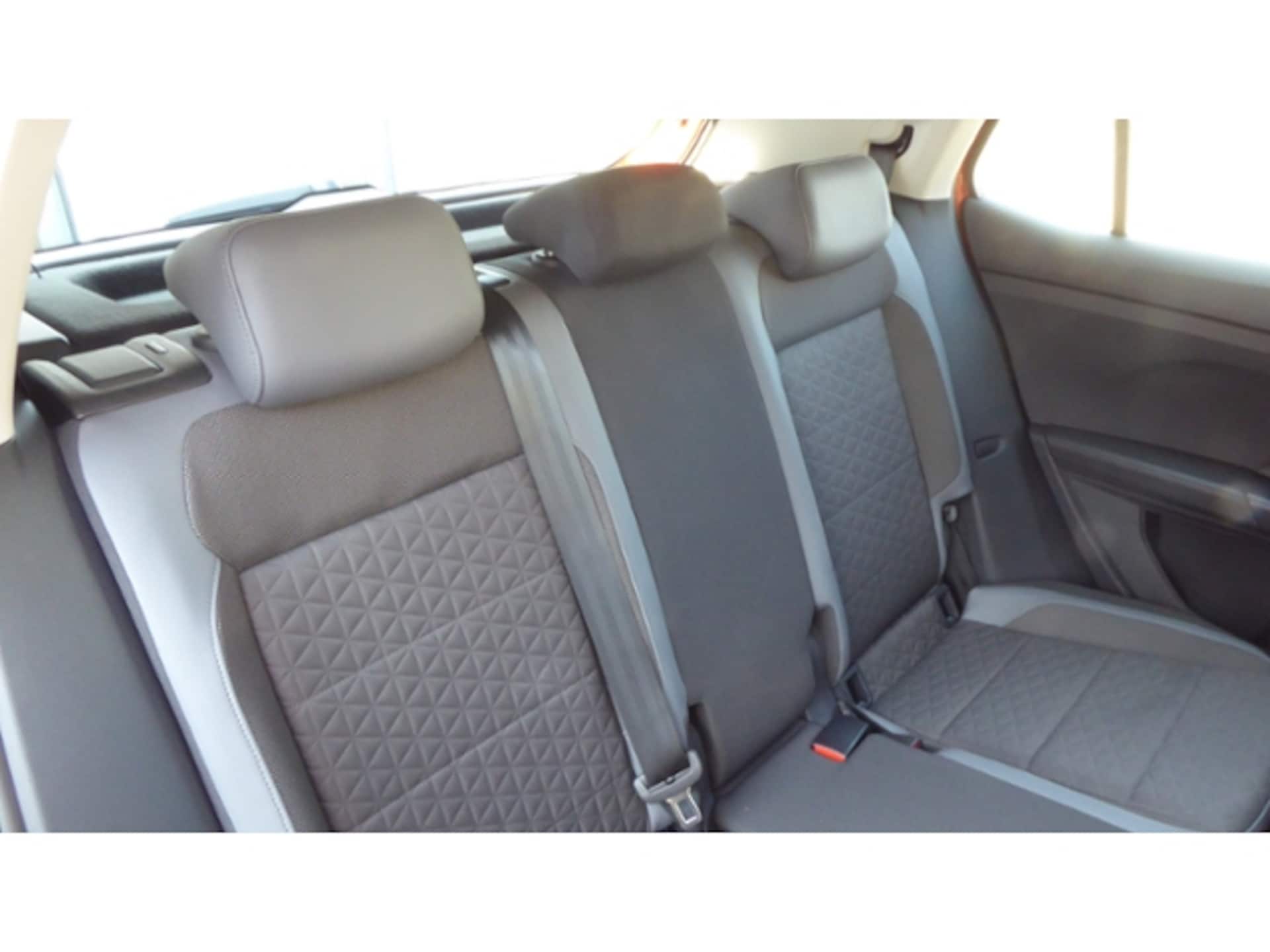 Volkswagen T-Cross Style