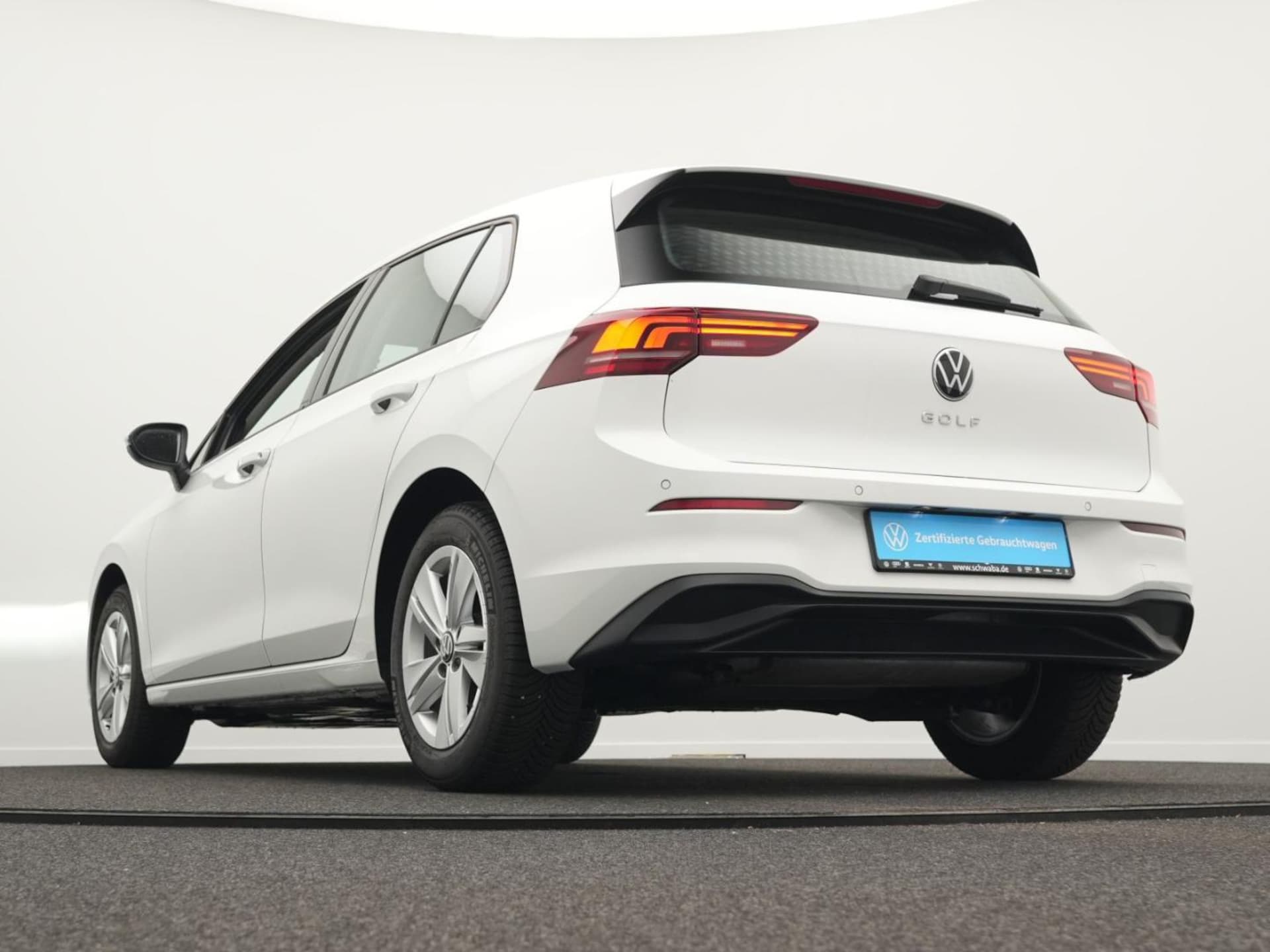 Volkswagen Golf Life