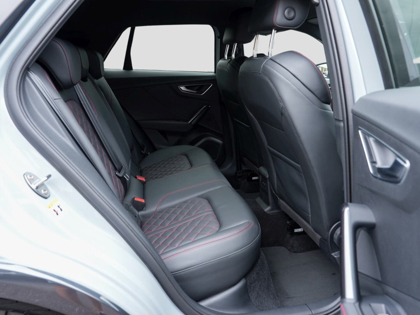 Bild über Audi Q2 S line 35 TFSI S tronic - für weitere Informationen kontaktieren Sie den Audi Partner
