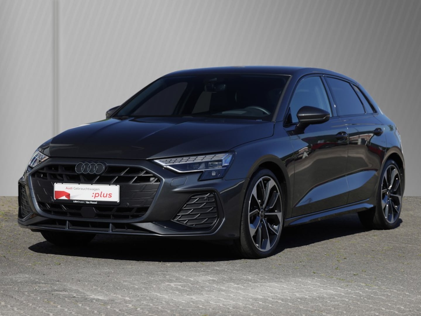 Bild über Audi A3 Sportback S line 35 TDI S tronic - für weitere Informationen kontaktieren Sie den Audi Partner
