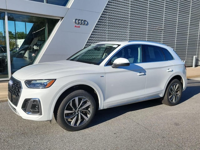 Photo of 2023 Audi Q5 