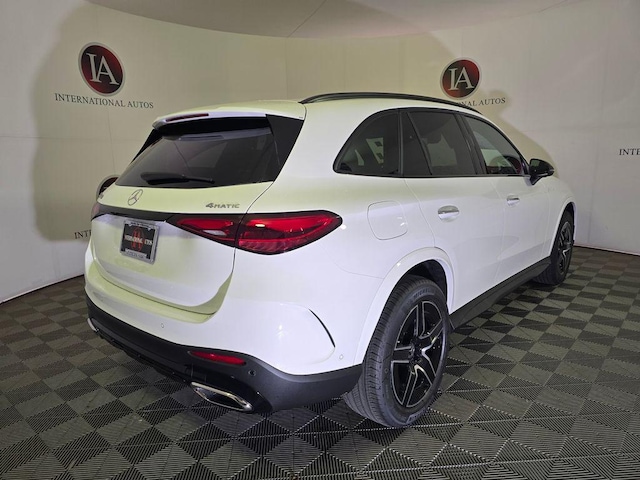 2026 Mercedes-Benz GLC 300
