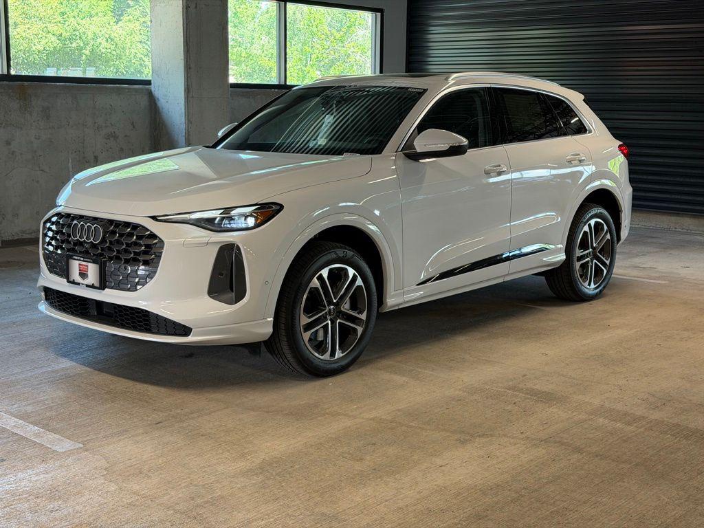 2026 Audi Q5 Premium quattro's photo