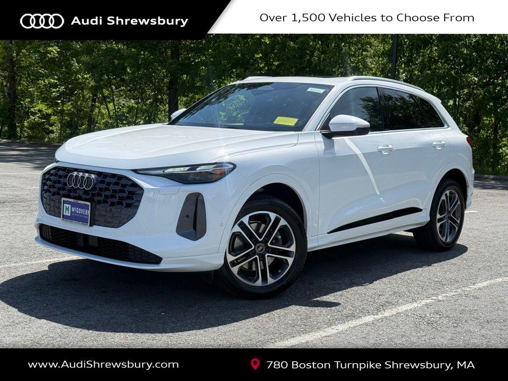 2025 Audi Q5 40 Premium's photo