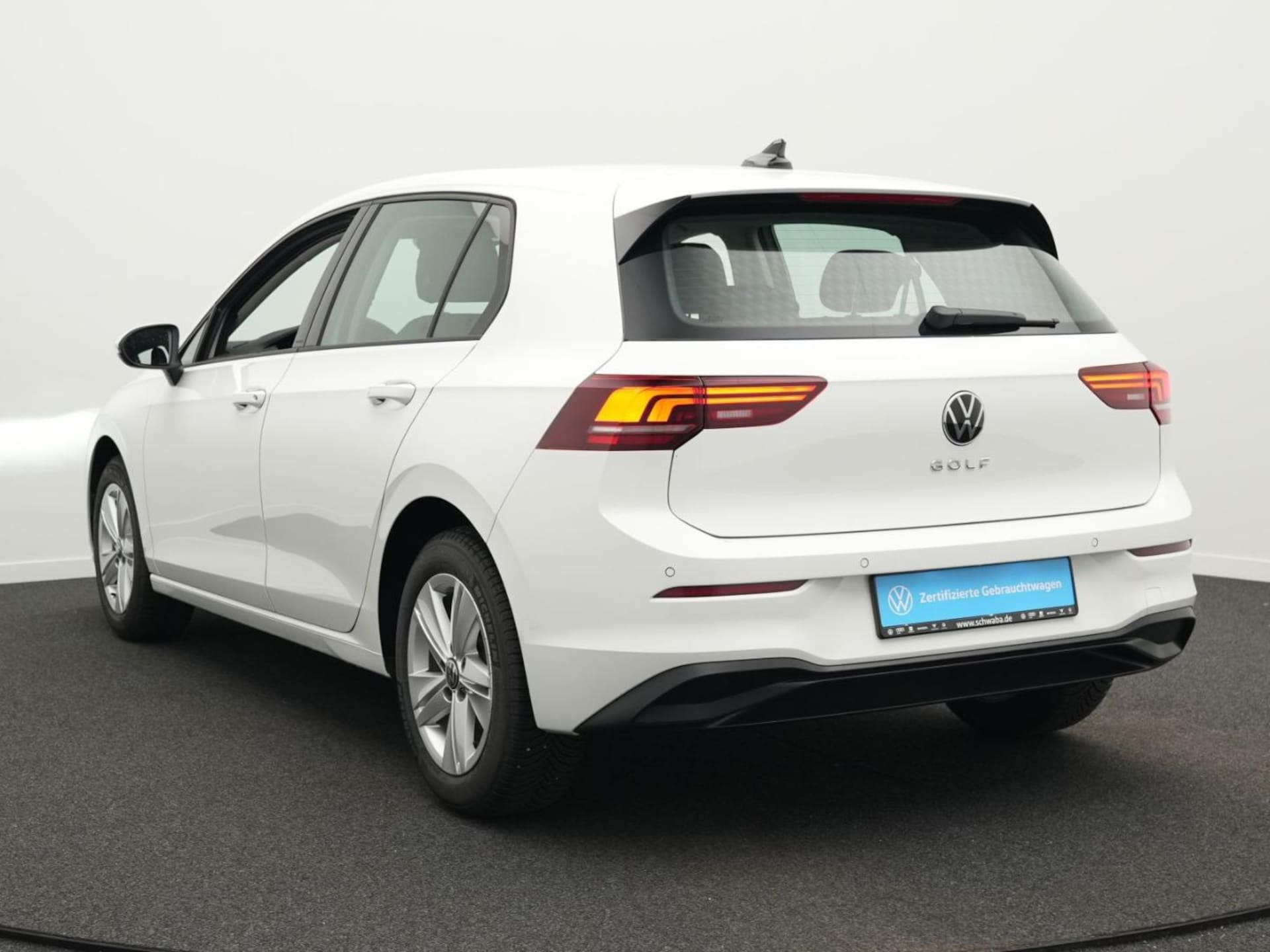 Volkswagen Golf Life