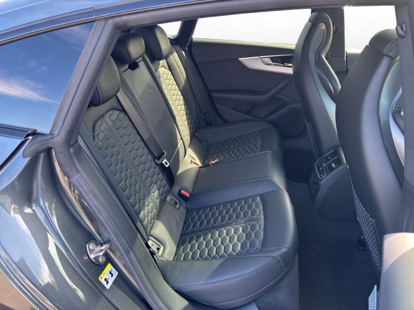 Bild über Audi RS 5 Sportback TFSI quattro tiptronic - für weitere Informationen kontaktieren Sie den Audi Partner