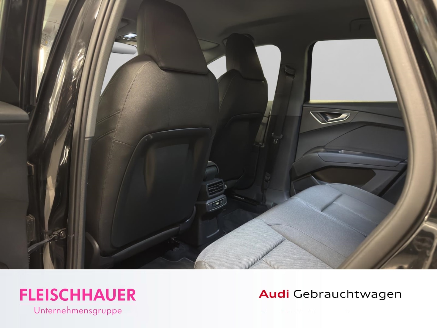 Bild über Audi Q4 e-tron 40 e-tron - für weitere Informationen kontaktieren Sie den Audi Partner