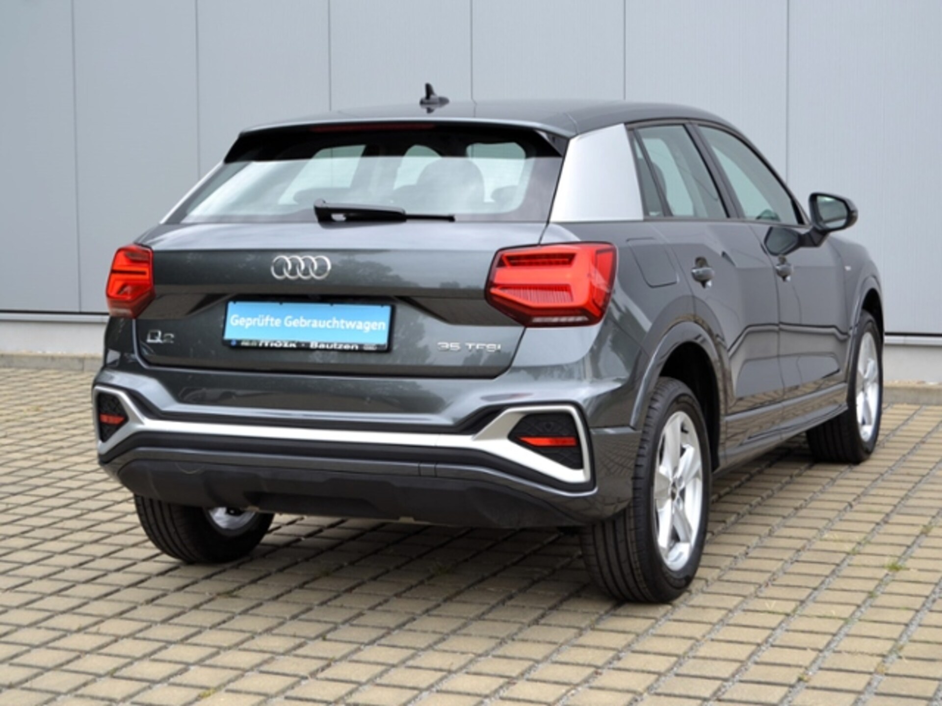 Audi Q2 S line
