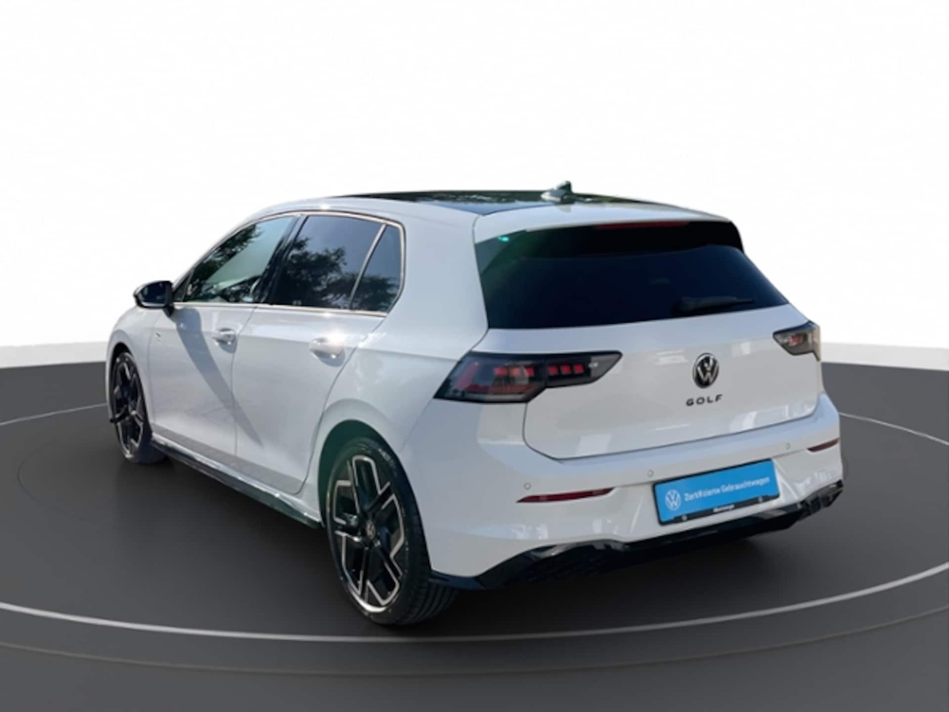 Volkswagen Golf R-Line