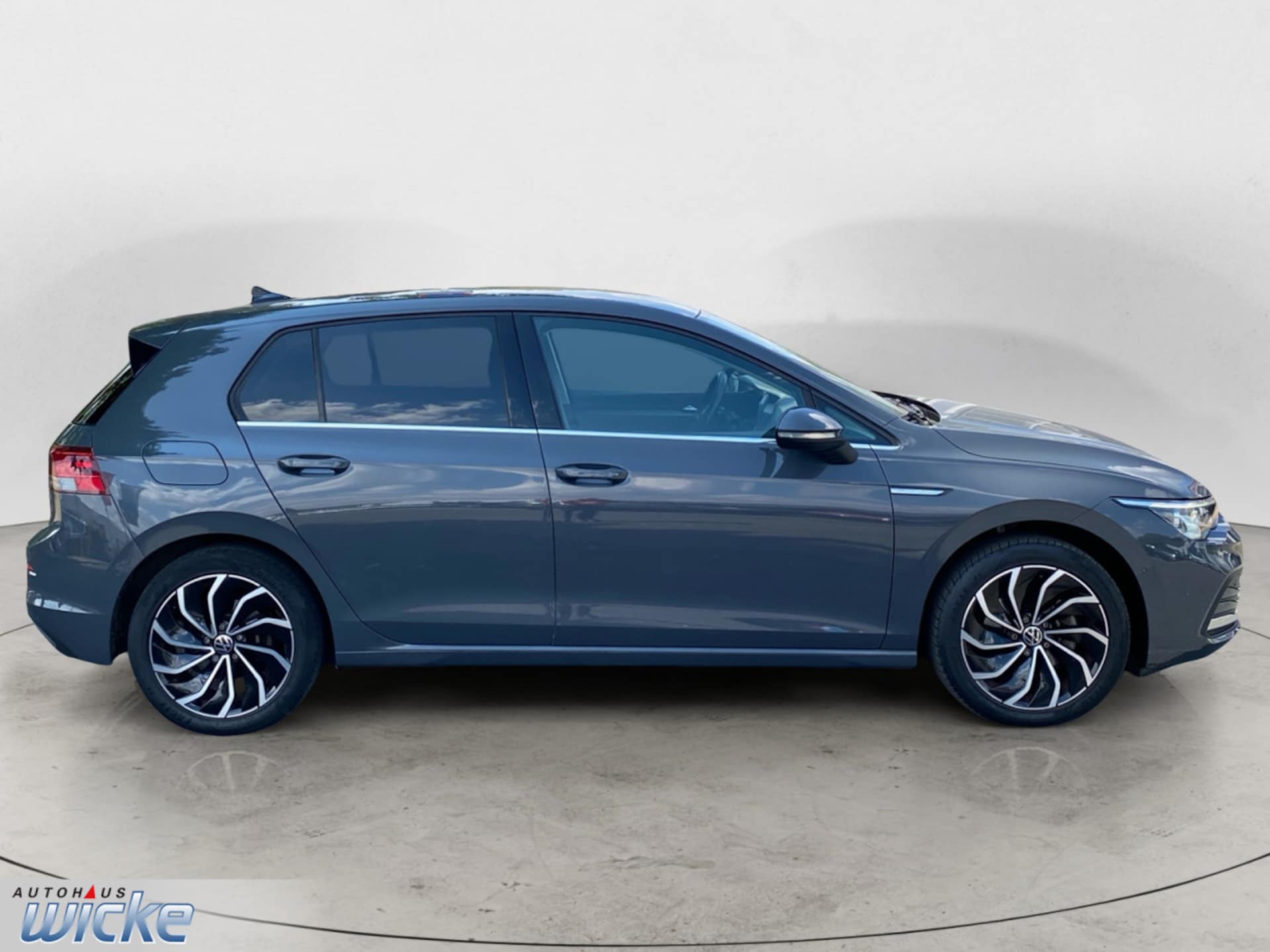 Volkswagen Golf Style