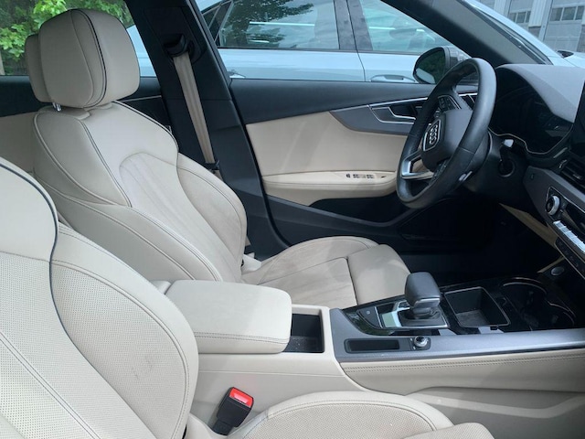2022 Audi A4 Sedan