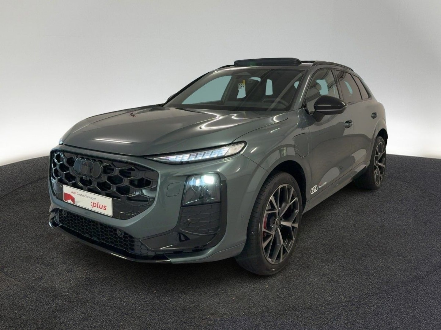 Bild über Audi Q3 SUV e-hybrid e-hybrid 200 kW S tronic - für weitere Informationen kontaktieren Sie den Audi Partner