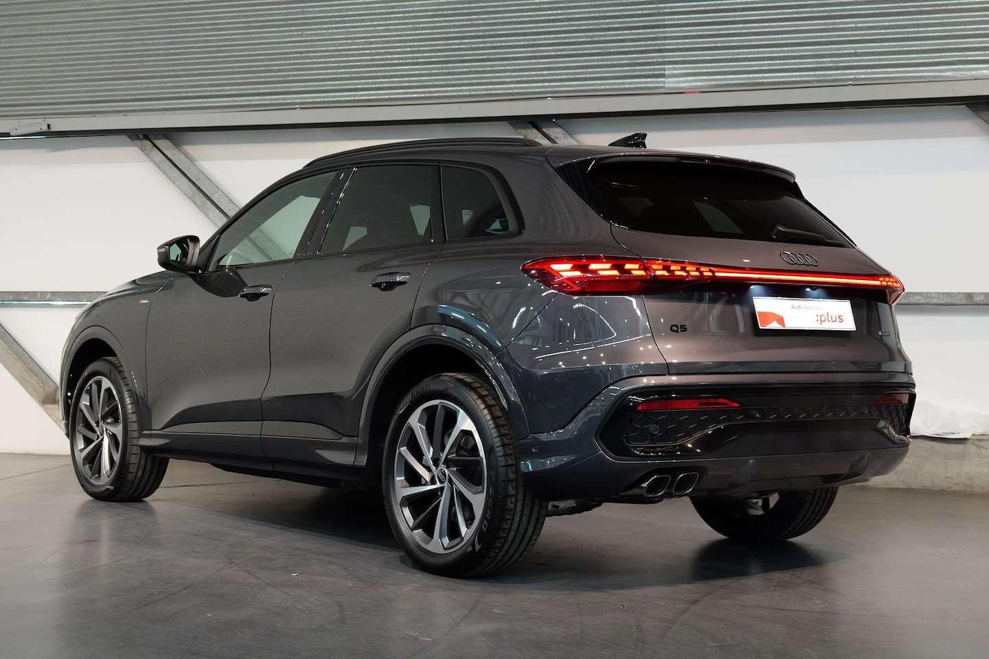 Image about Audi Q5 SUV TDI quattro 150 kW sport