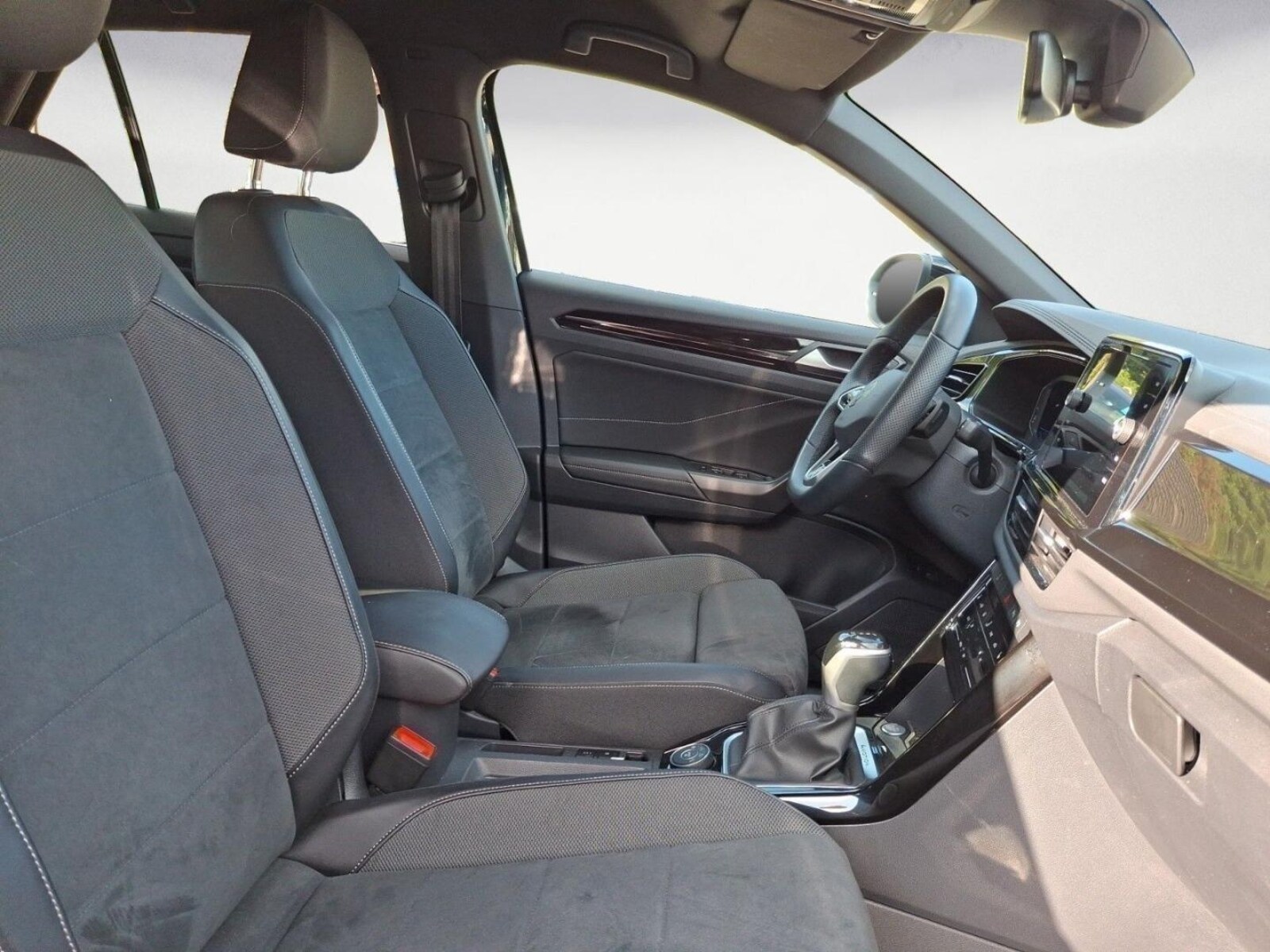 Volkswagen T-Roc – Bild 11