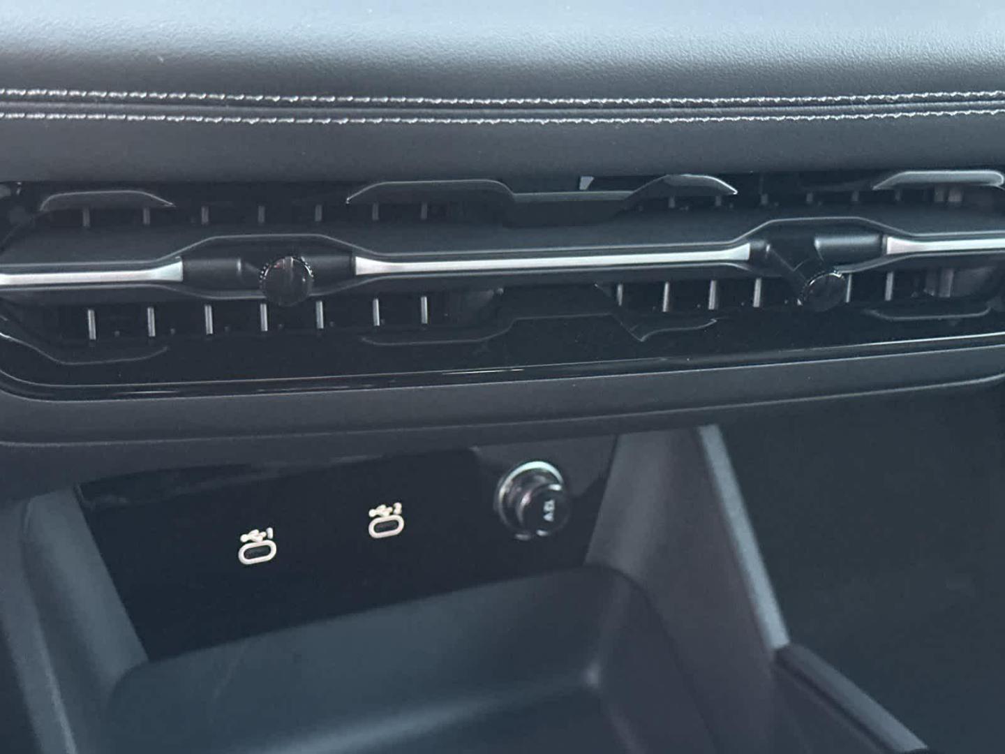 2025 Audi Q6 e-tron Premium - Photo 21
