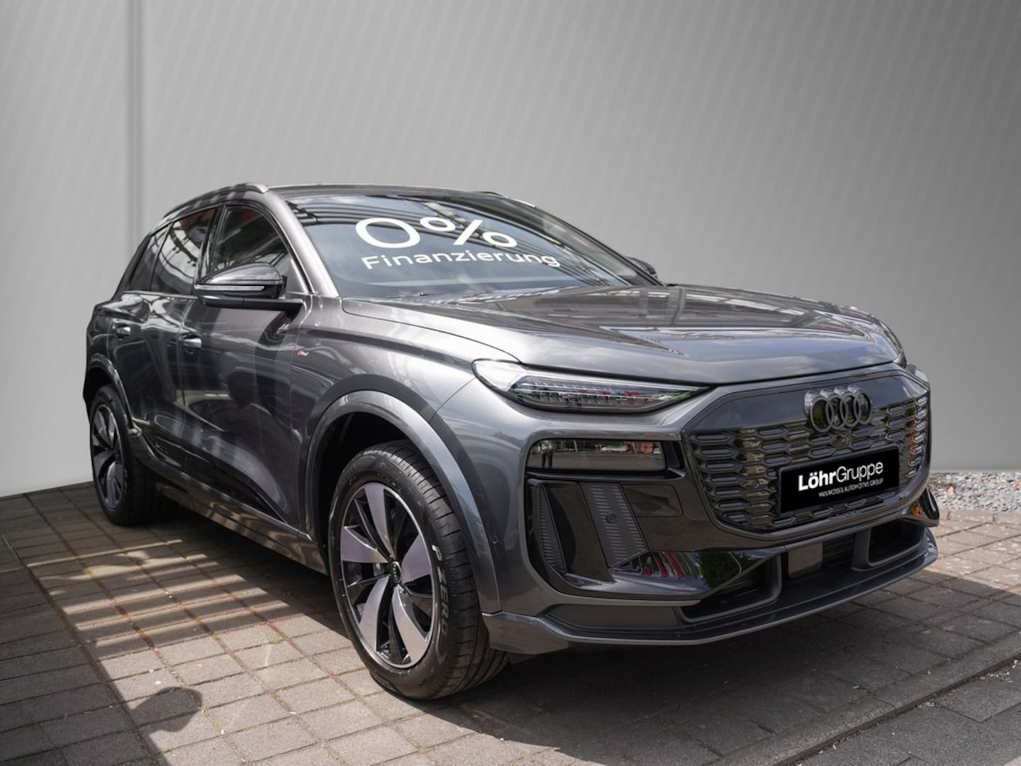Bild über Audi Q6 SUV e-tron S line business e-tron quattro 315 kW - für weitere Informationen kontaktieren Sie den Audi Partner