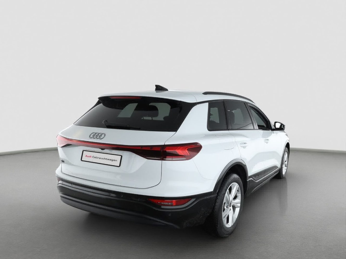 Bild über Audi Q6 SUV e-tron e-tron - für weitere Informationen kontaktieren Sie den Audi Partner