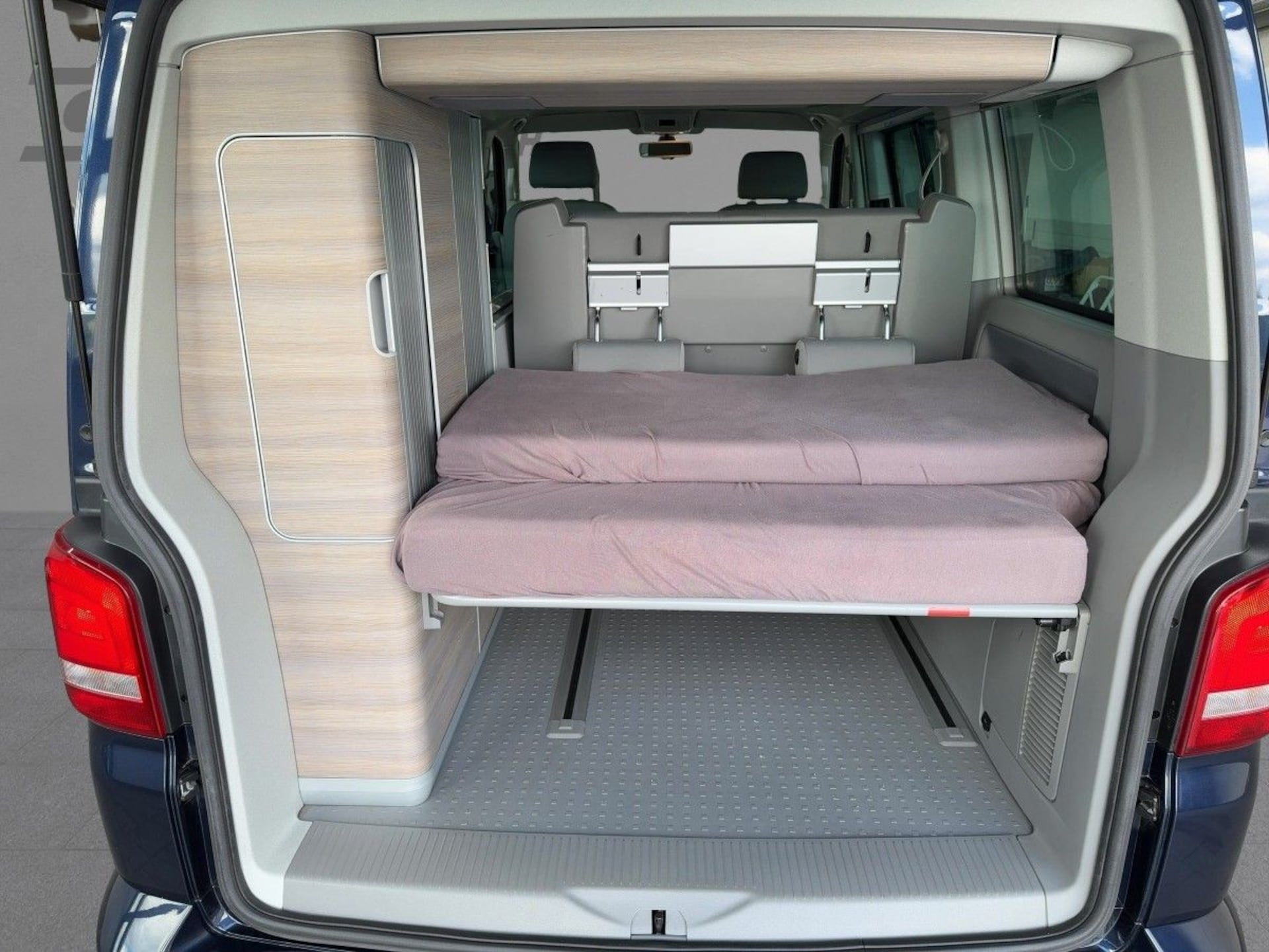 Volkswagen T5 California Comfortline