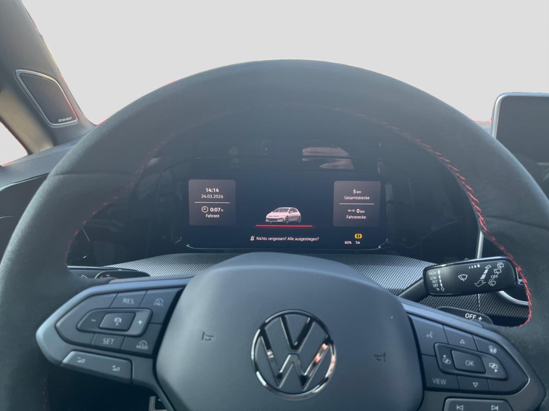Volkswagen Golf GTI