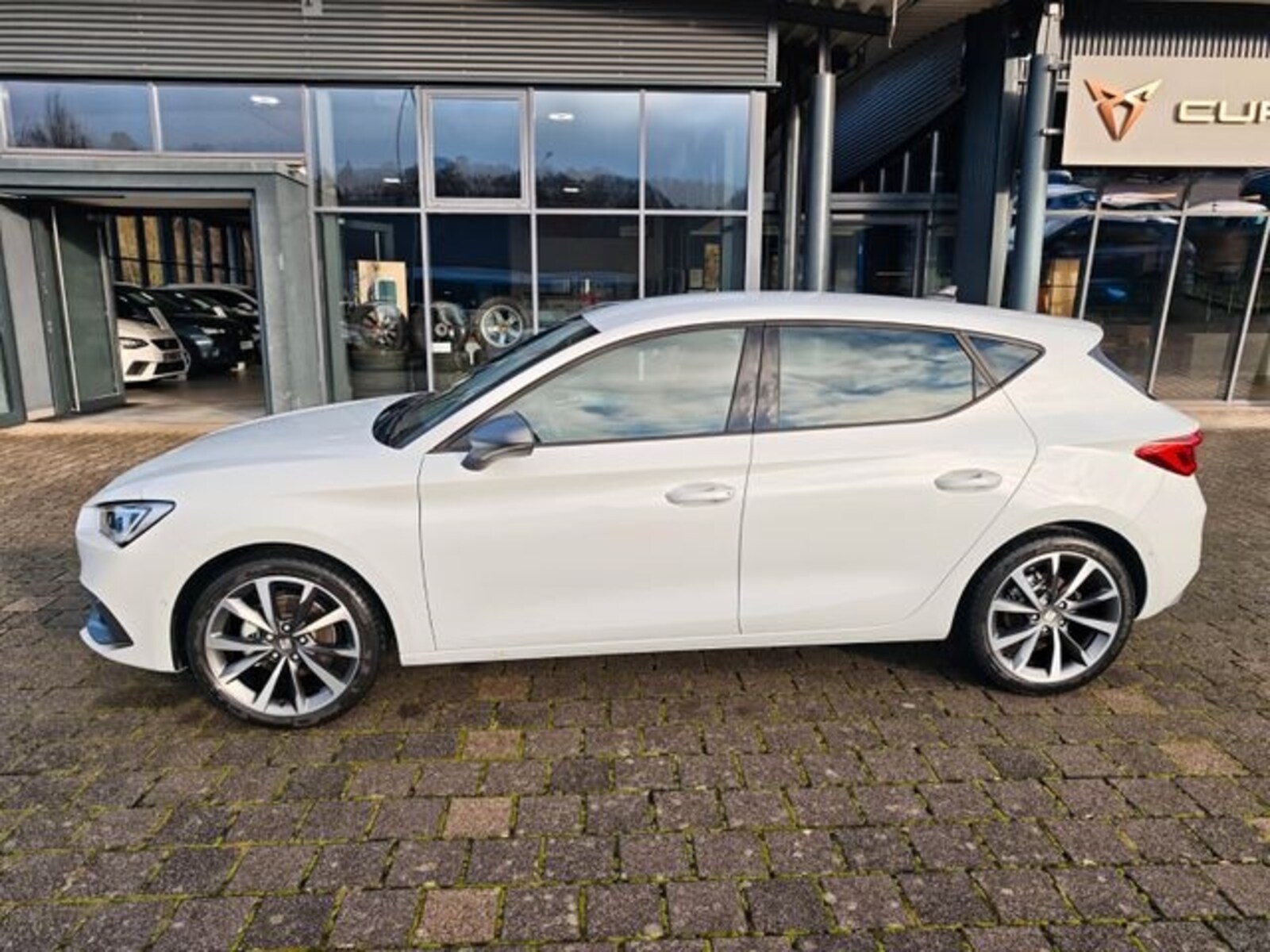 SEAT Leon – Bild 8