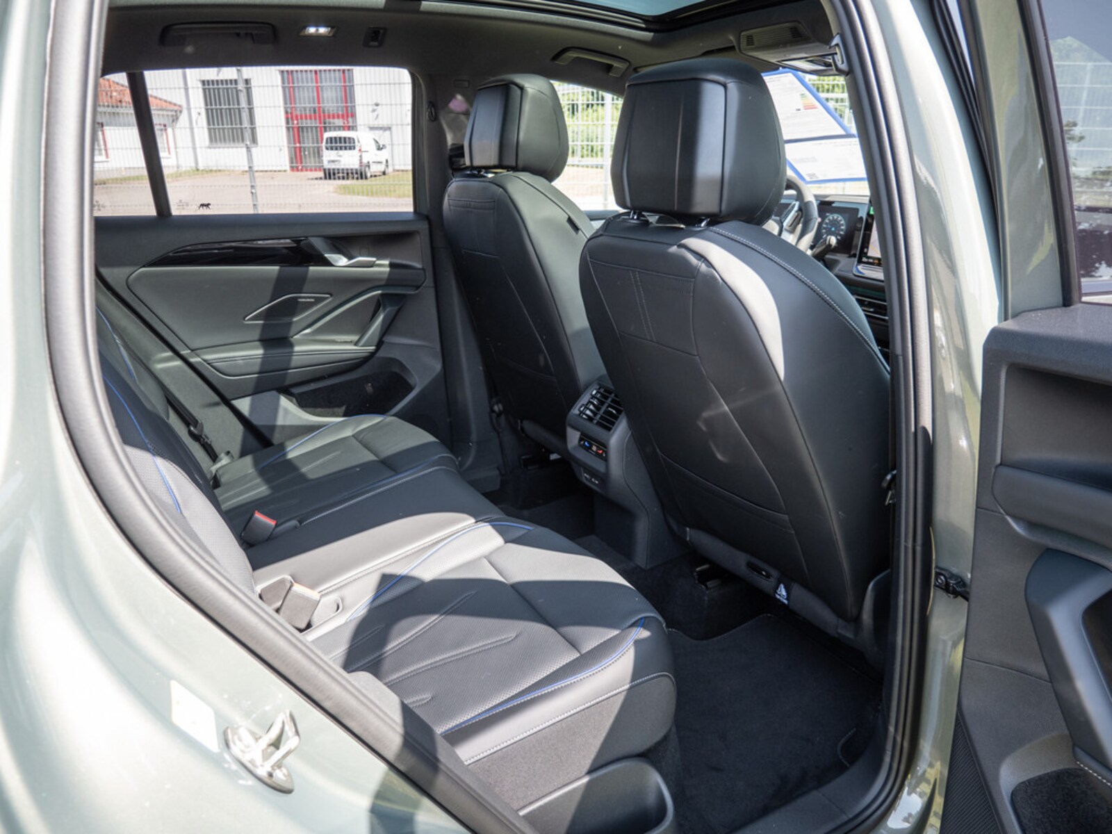 Volkswagen Tiguan – Bild 4