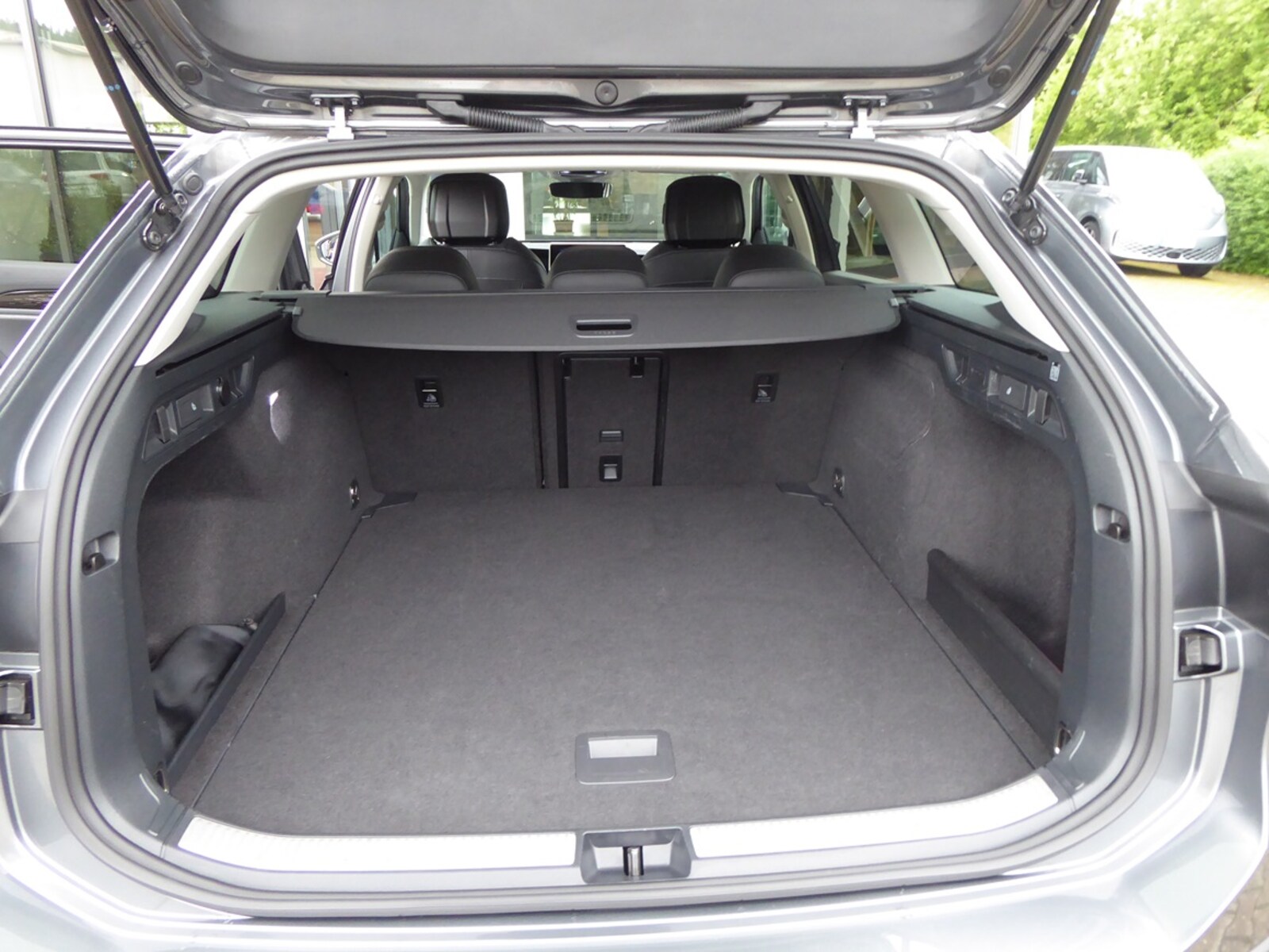 Volkswagen Passat Variant – Bild 6