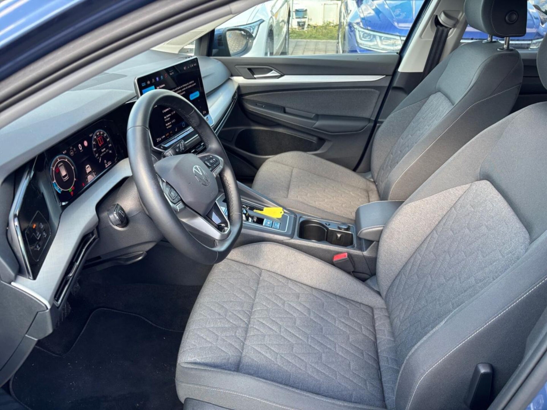 Volkswagen Golf Variant Life