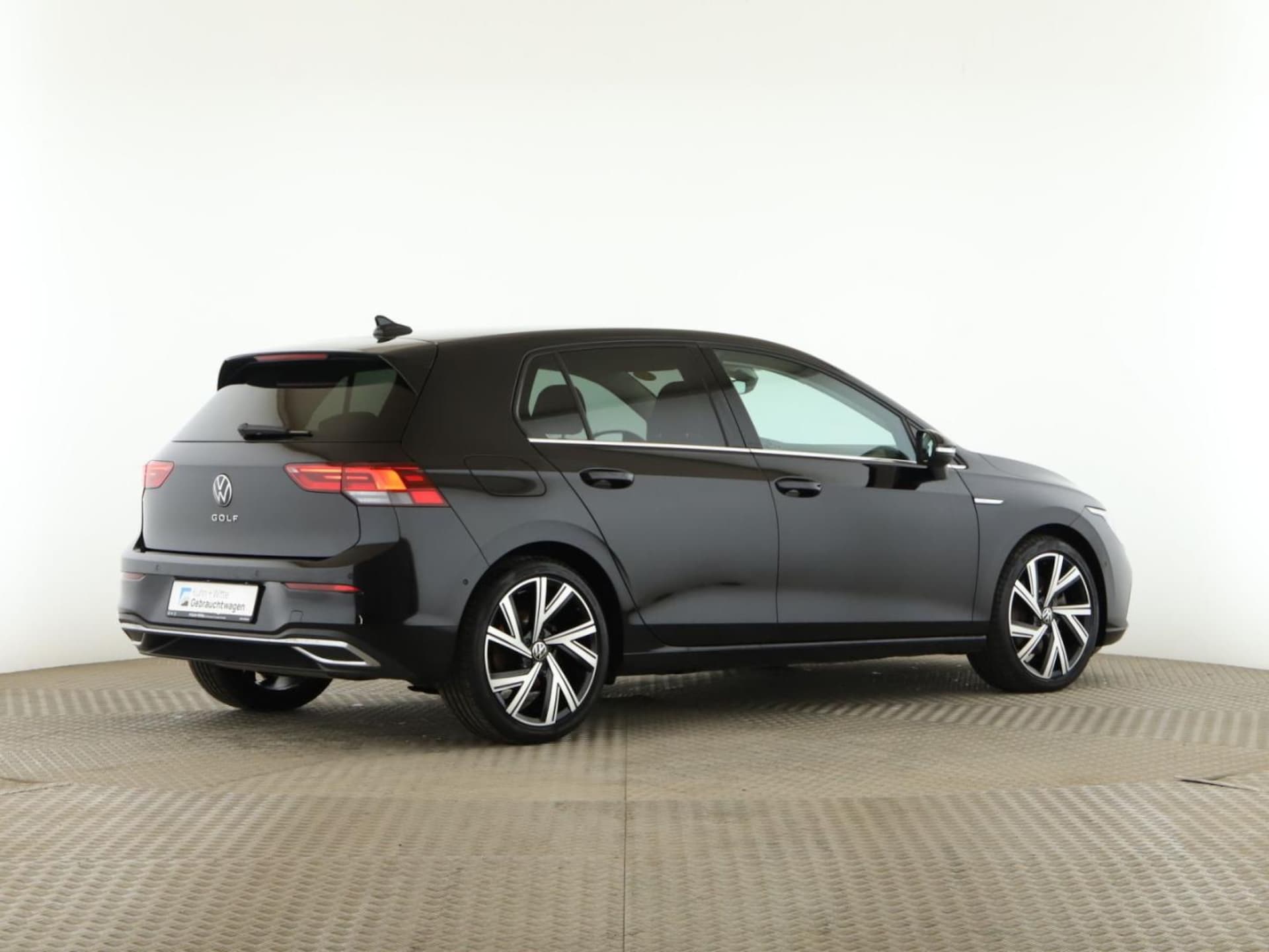 Volkswagen Golf Style