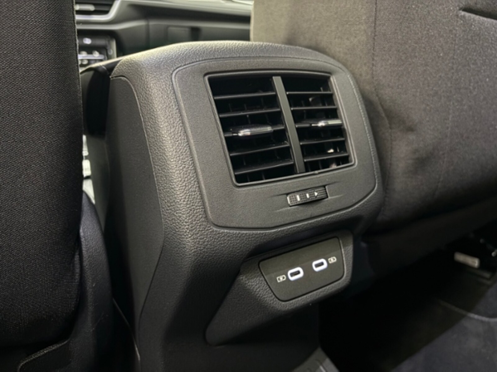 Volkswagen T-Roc – Bild 10