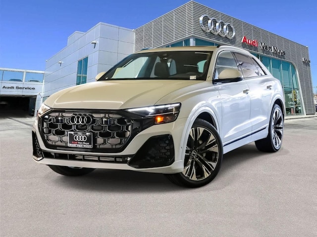 2026 Audi Q8 Premium Plus