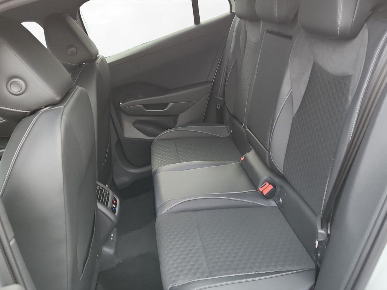 Volkswagen T-Roc – Bild 18