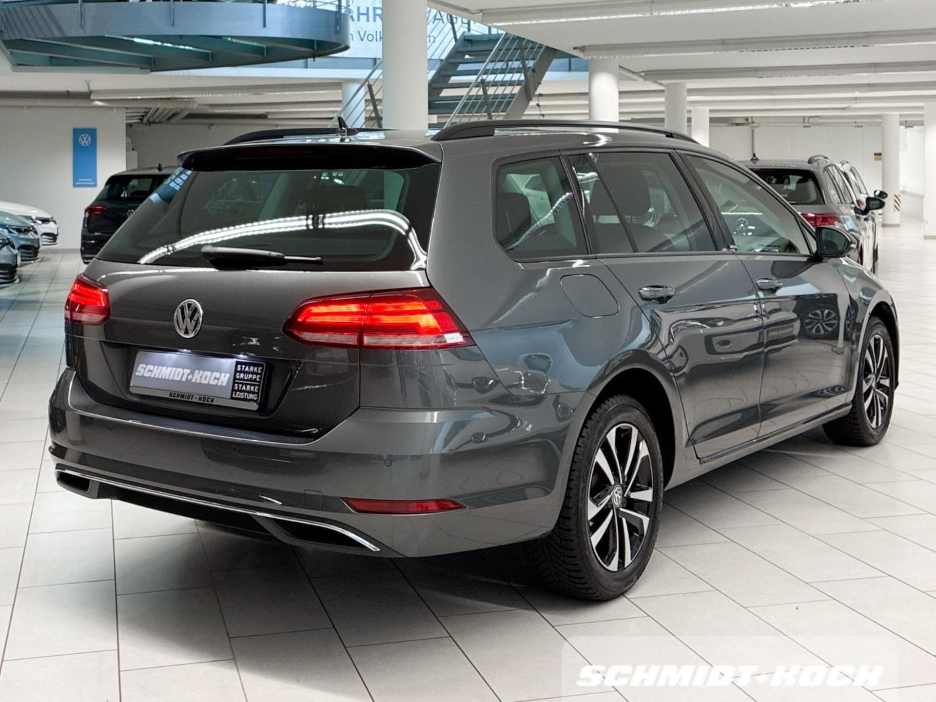 Volkswagen Golf Variant United
