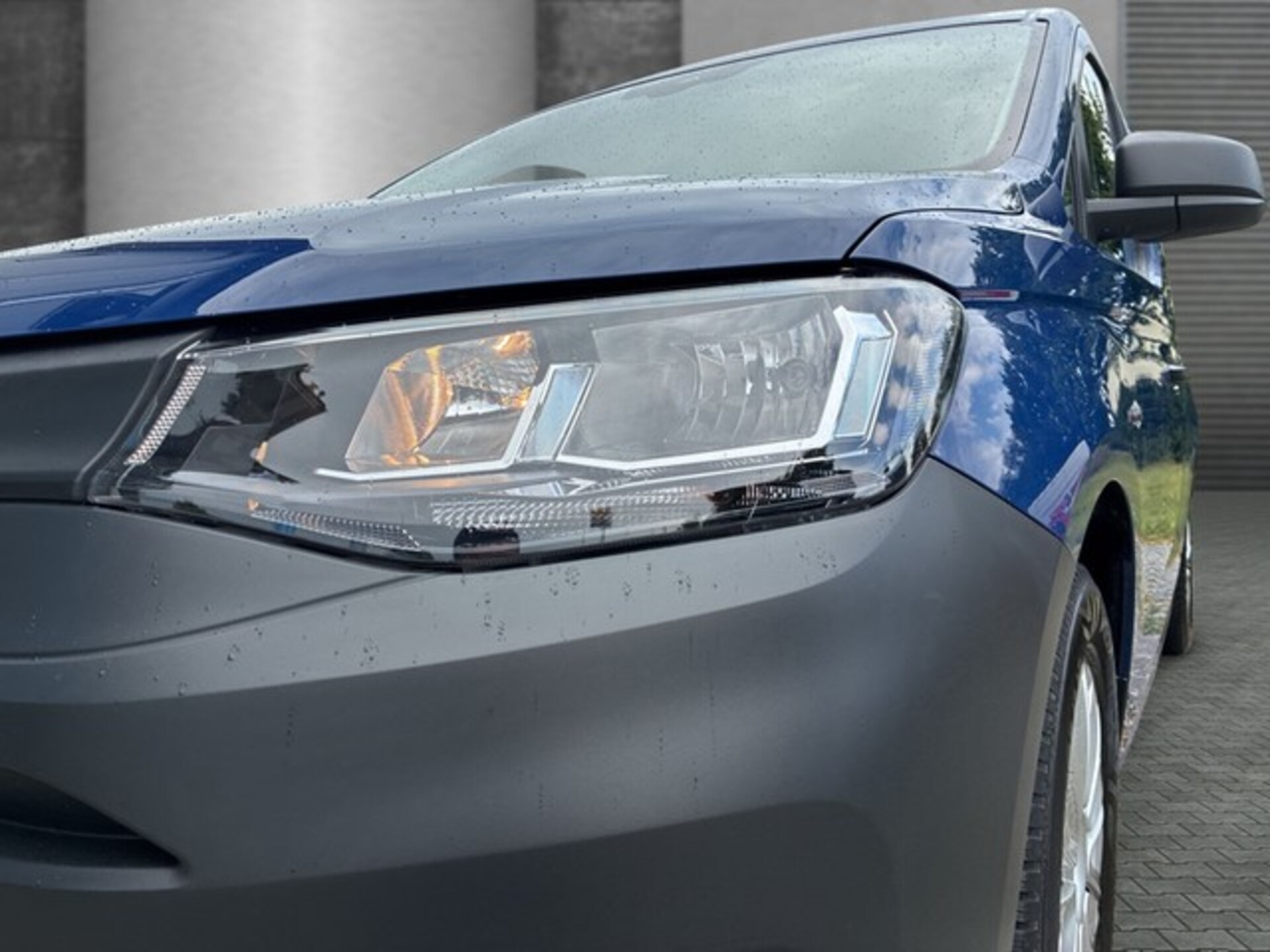 Volkswagen Caddy Kombi Basis-Modell