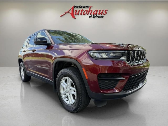 Photo of 2023 Jeep Grand Cherokee 