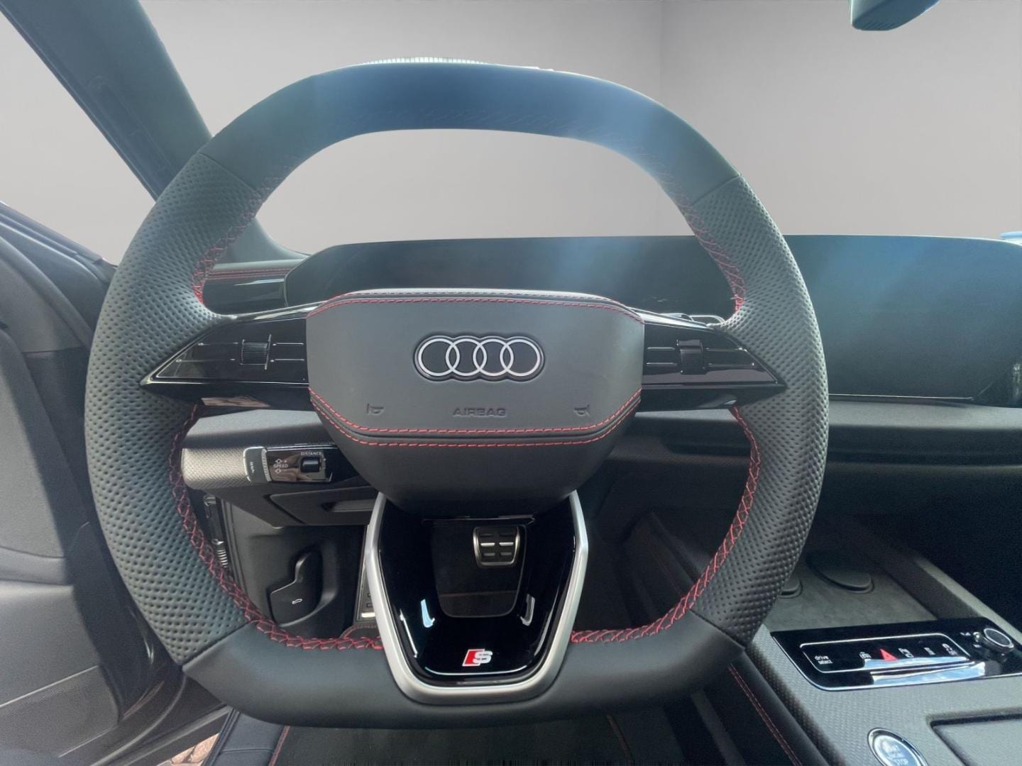 Bild über Audi Q7 SUV TDI quattro 220 kW tiptronic - für weitere Informationen kontaktieren Sie den Audi Partner