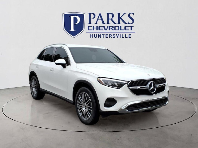 2025 Mercedes-Benz GLC 300
