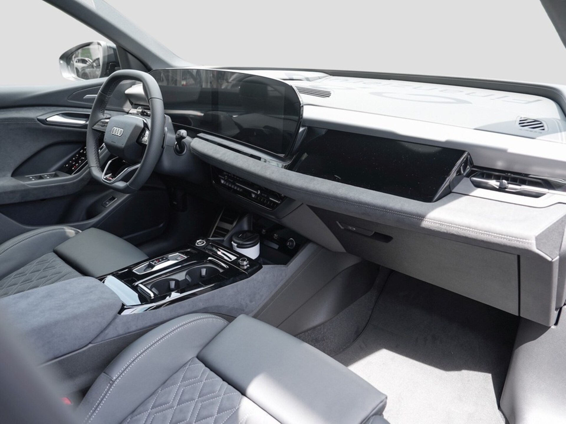 Audi Q6 SUV e-tron