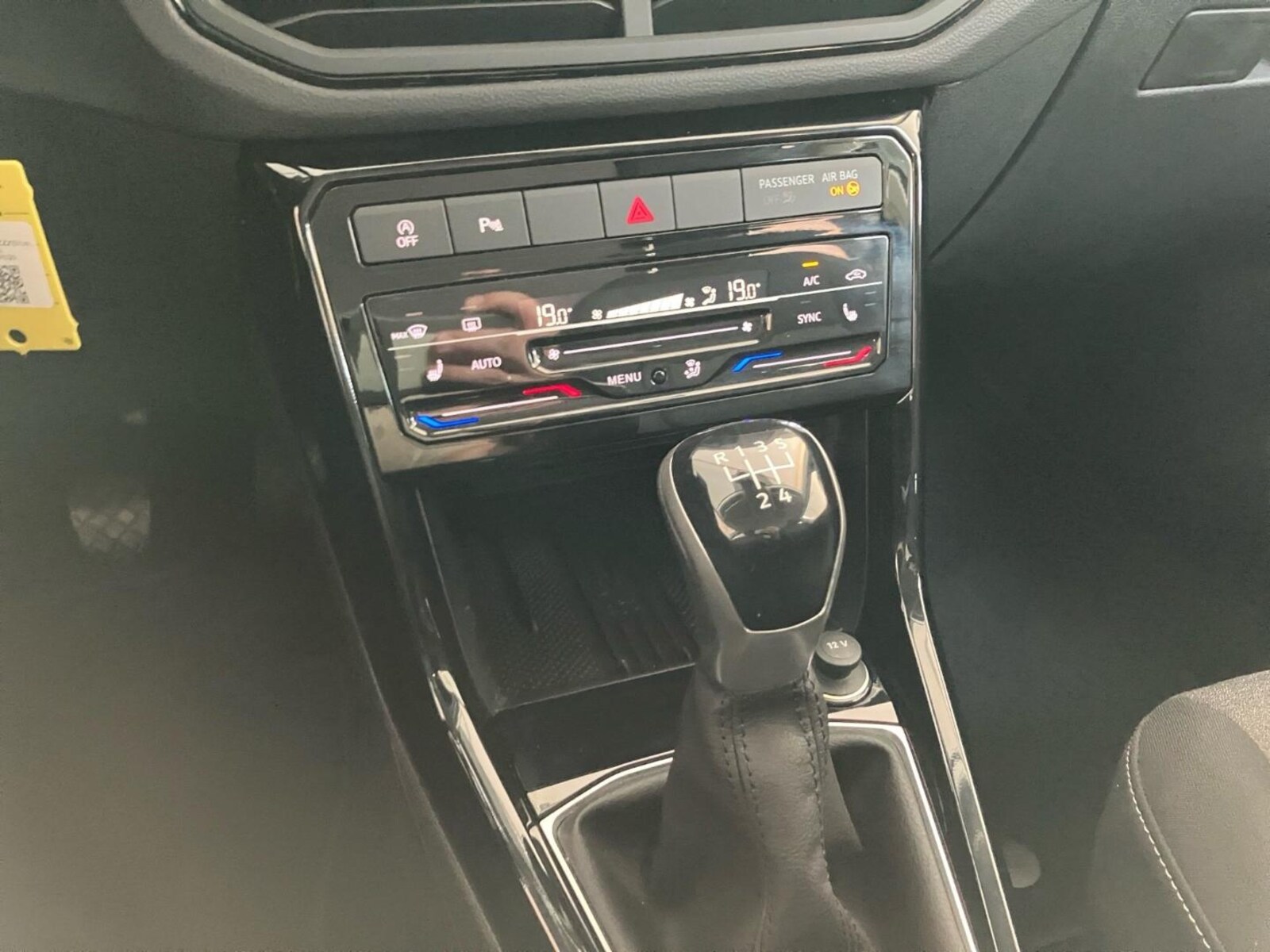 Volkswagen T-Cross – Bild 15