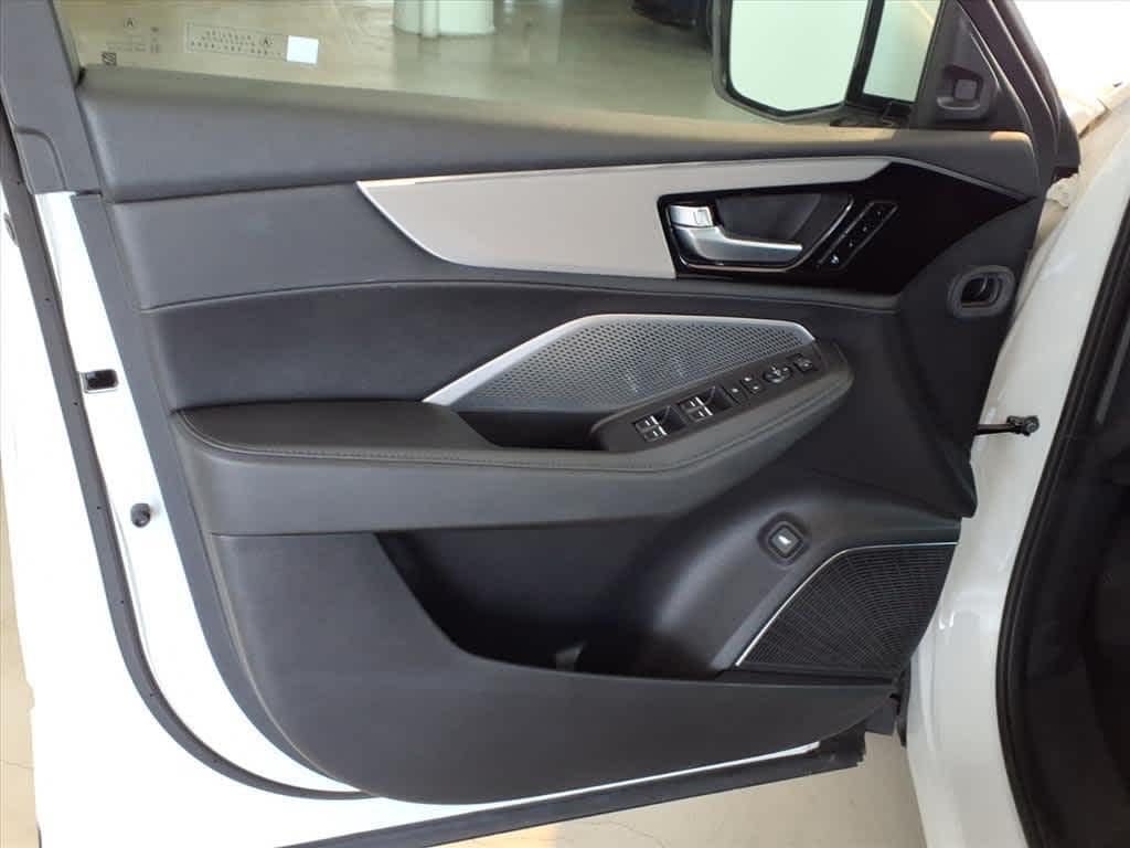 2025 Acura MDX Base - Photo 10
