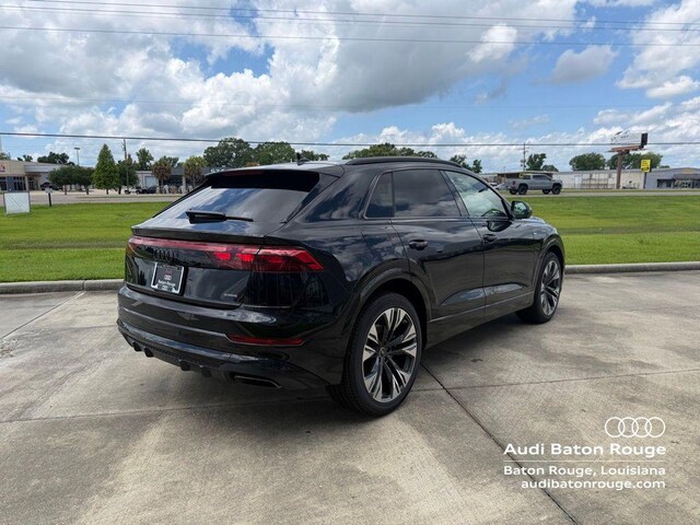 2026 Audi Q8