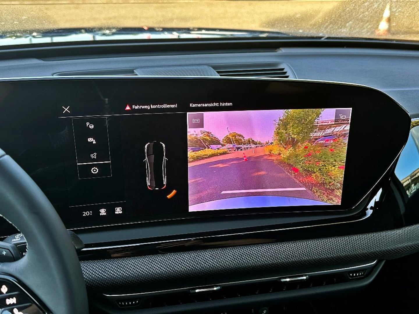 Bild über Audi A5 Limousine TFSI S tronic - für weitere Informationen kontaktieren Sie den Audi Partner